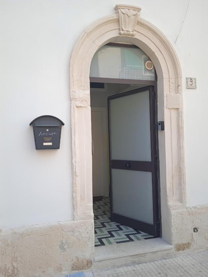 Hotel La casa di Aneupe à Syracuse Extérieur photo