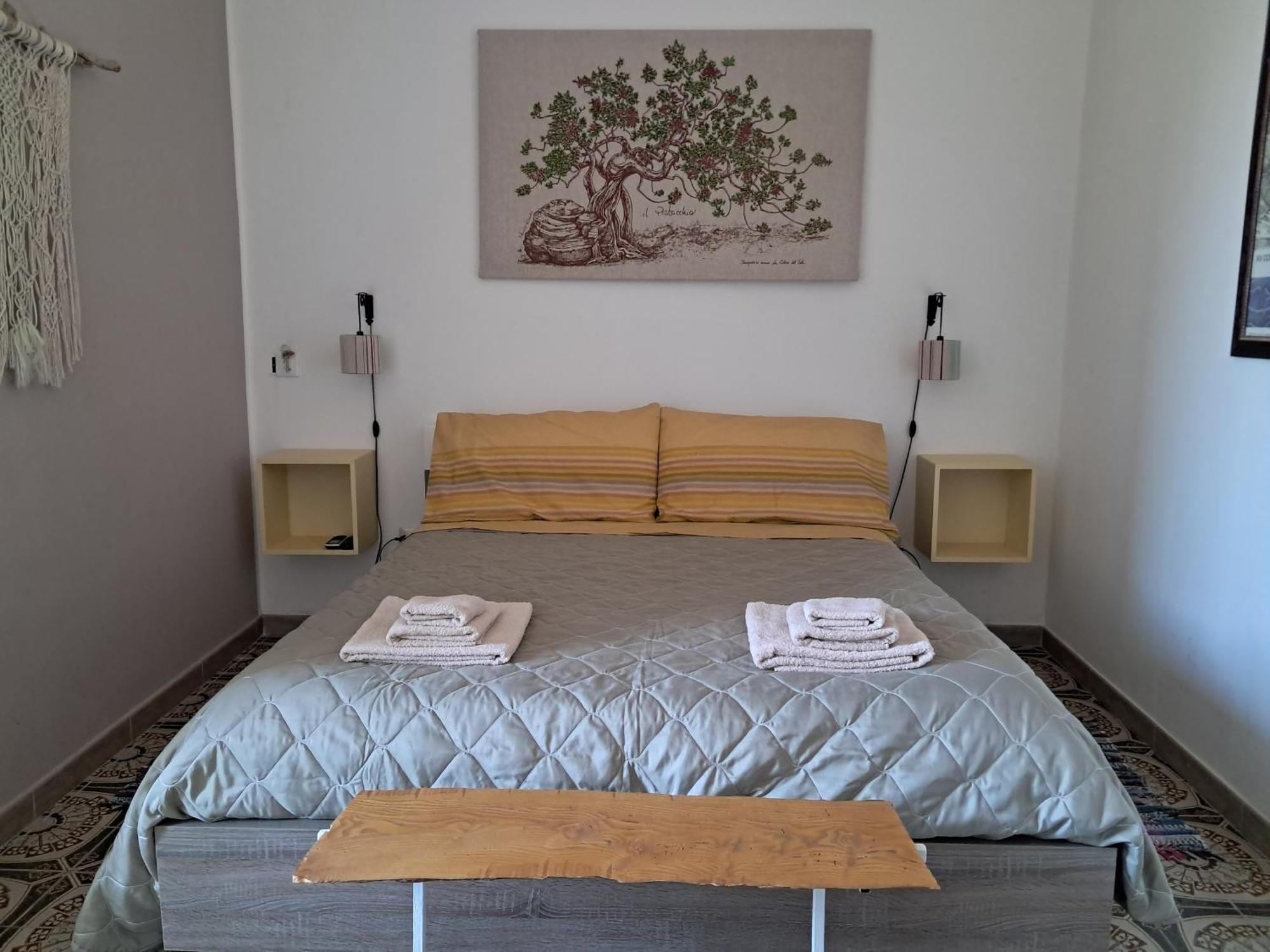 Hotel La casa di Aneupe à Syracuse Extérieur photo