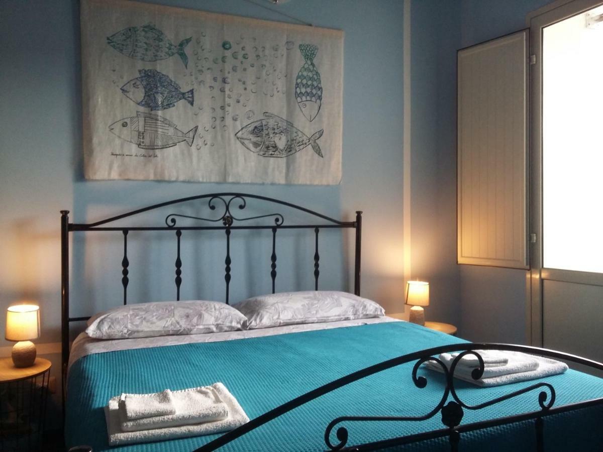 Hotel La casa di Aneupe à Syracuse Extérieur photo